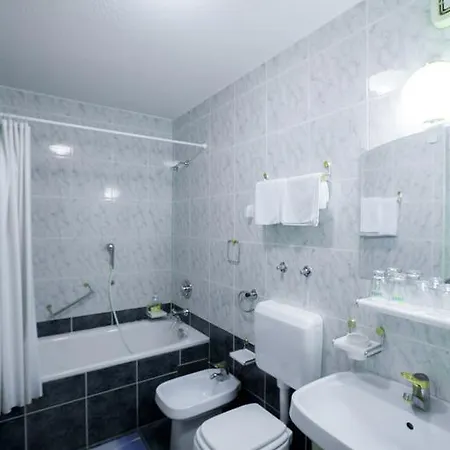 Sobe Krona 3* Radovljica